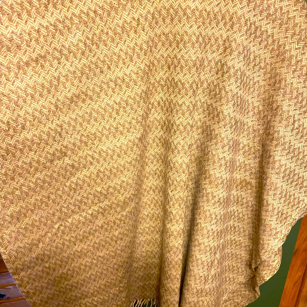 100% wool made in Mexico vintage Poncho